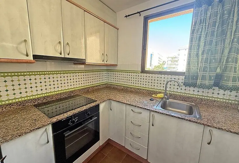 Apartamentos Mar 3000
