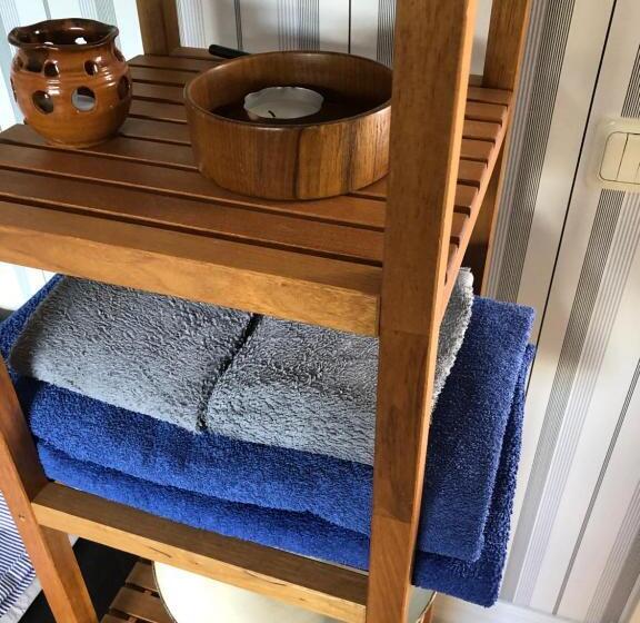 Bed and Breakfast Galärvägen 4 A