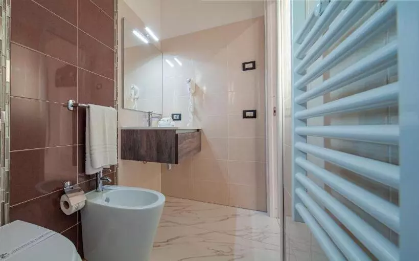Casa Vacanze Mariaelena   Momena