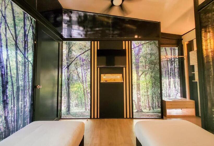 בית מלון כפרי X Park Iskandar Puteri