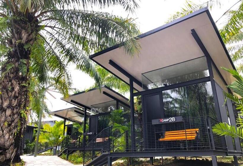 בית מלון כפרי X Park Iskandar Puteri