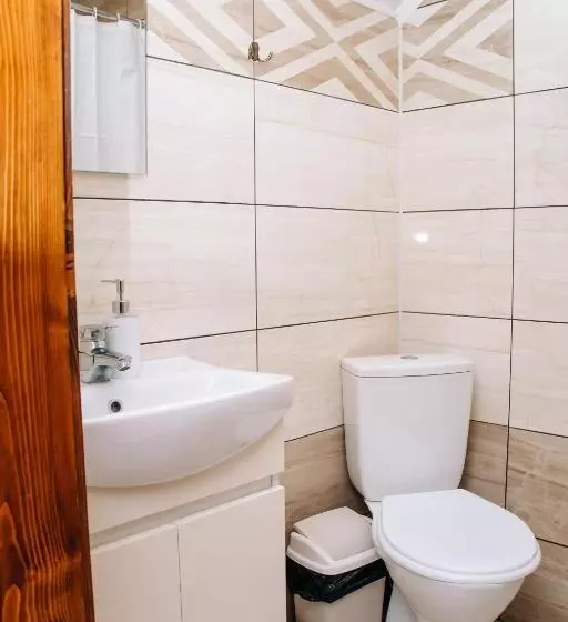Majatalo ехо тростяну
