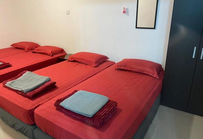 بنسيون D Tetamu Bandar Sg Long