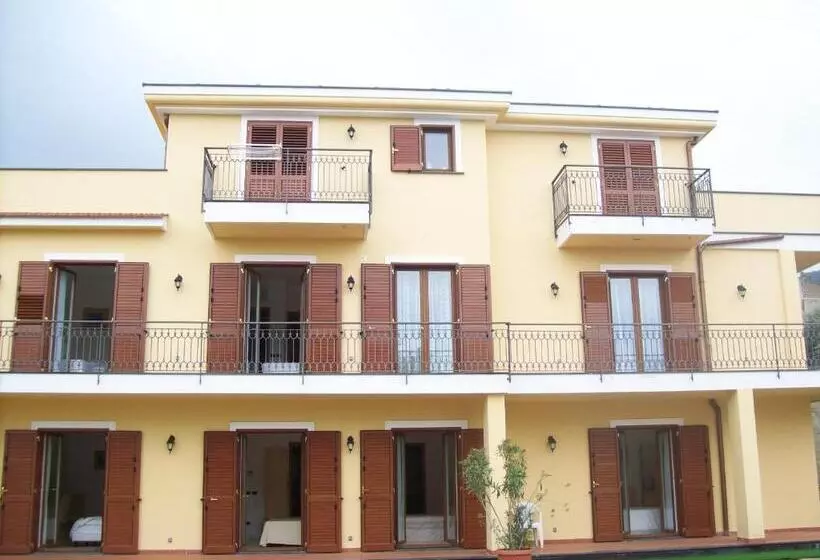 پانسیون Villa Giannina