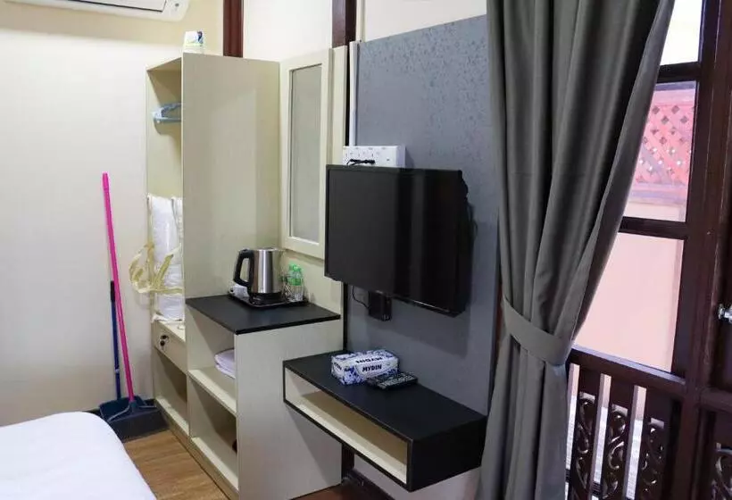 Lomakeskus D Razna Chalet Pantai Seberang Takir