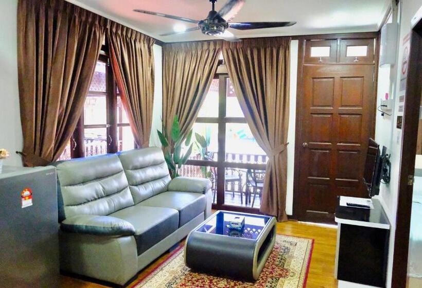 Kurort  D Razna Chalet Pantai Seberang Takir