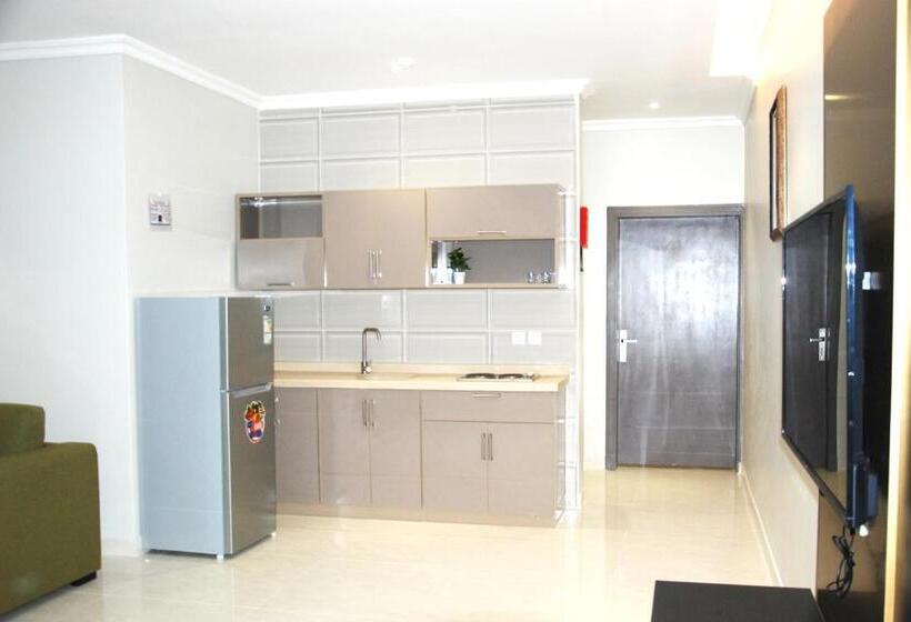 اجنحة هدوء الصيف الفندقية