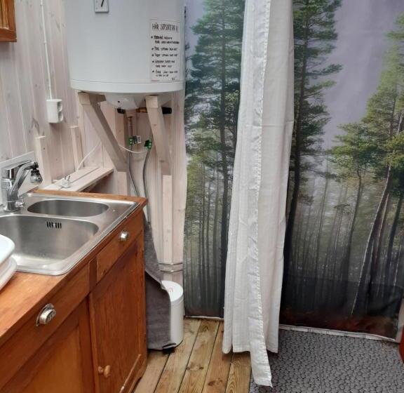 צימר Röda Stugan På Slinken