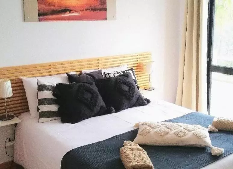 ベッドアンドブレックファースト Vila Alegria Ch2