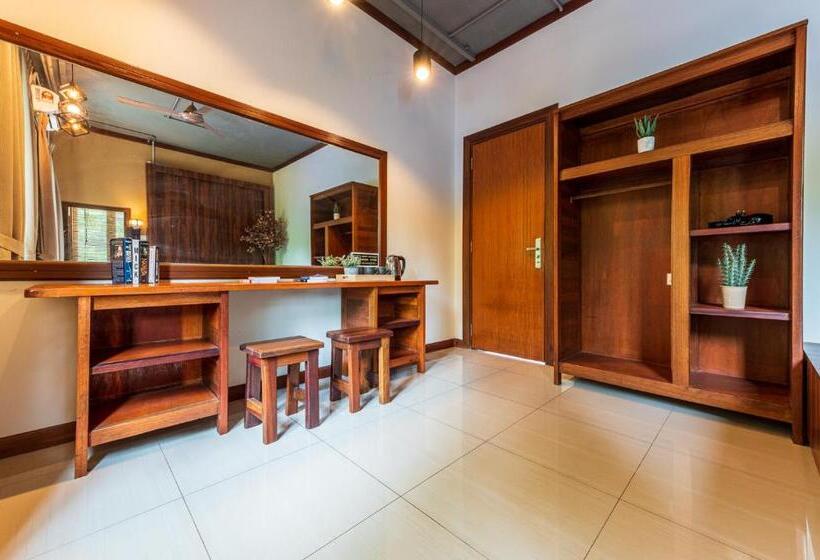 Bentong Eco Wellness Resort 14room 69pax By Verano Homestay