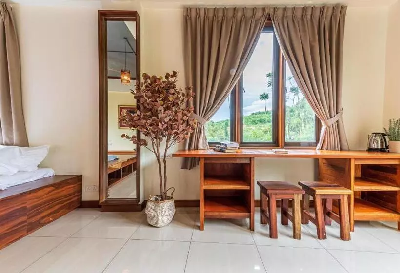 Bentong Eco Wellness Resort 14room 69pax By Verano Homestay