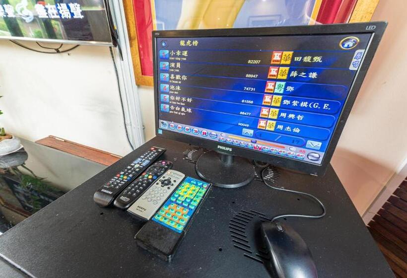 Bentong Eco Wellness Resort 14room 69pax By Verano Homestay