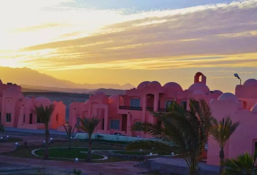 هتل Hostmark Zabargad Beach Resort