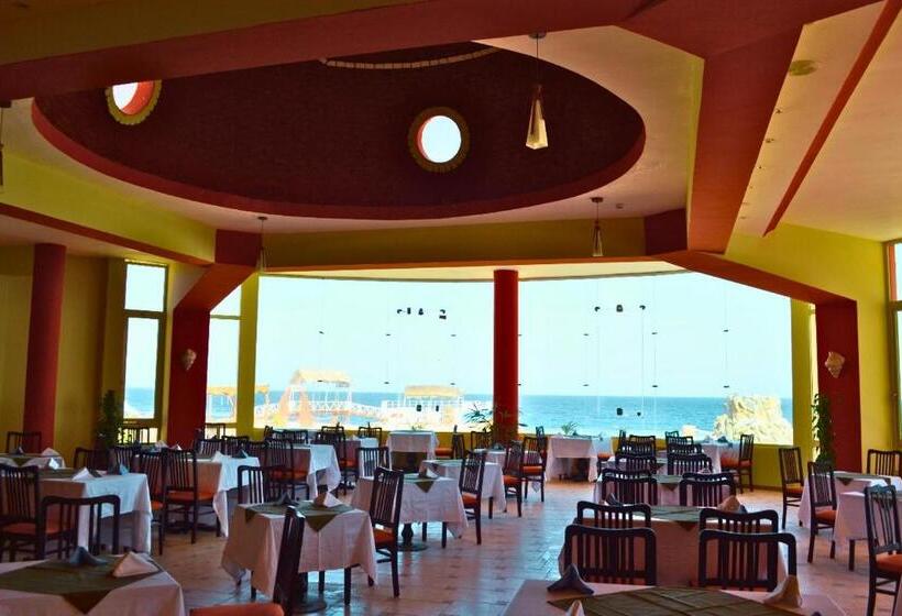 هتل Hostmark Zabargad Beach Resort