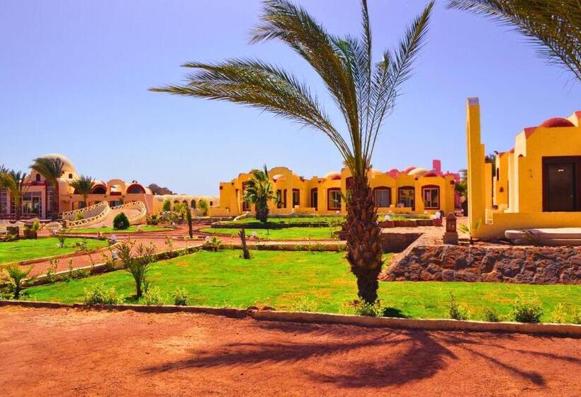 هتل Hostmark Zabargad Beach Resort
