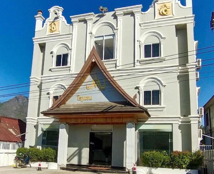 בית מלון כפרי Lucky