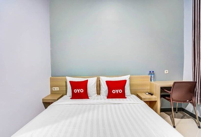 هتل Oyo 90891 Parang Kusumo Residence