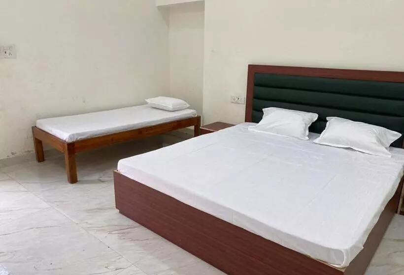 ホテル Virat Palace