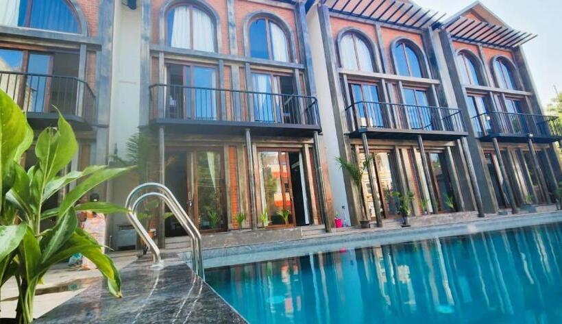 Kave Hotels   Pondicherry