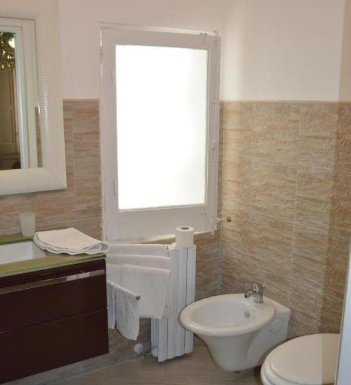 بنسيون Emozioni