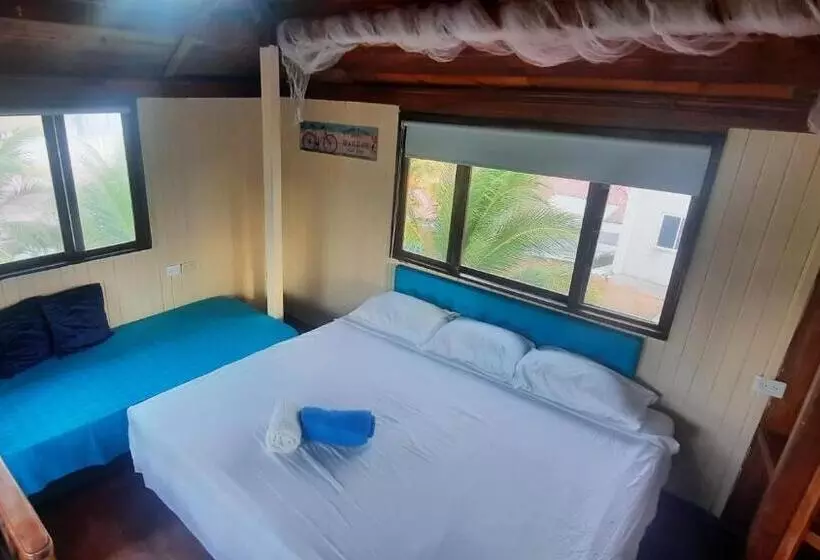 ペンション Kaza Balcones