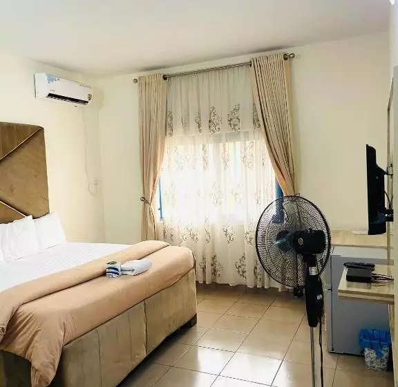 پانسیون Od V!ck S Luxe, Wuse District, Swimming Pool, Gym, Wifi, 24hr Power, Security, Dstv