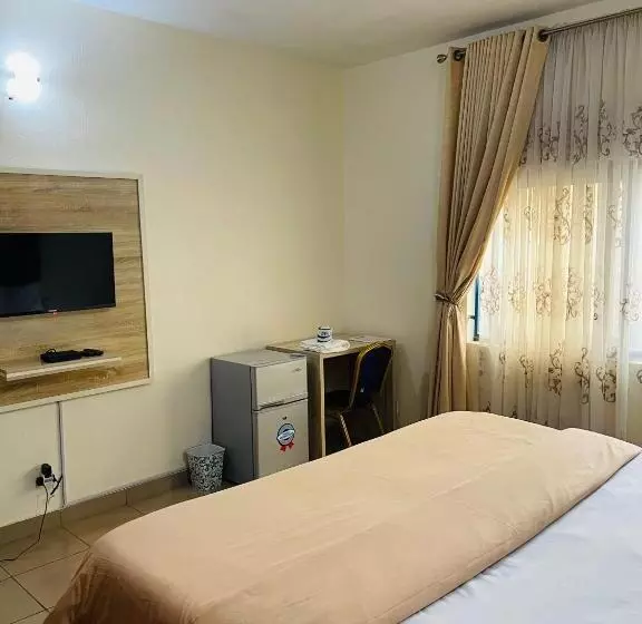 پانسیون Od V!ck S Luxe, Wuse District, Swimming Pool, Gym, Wifi, 24hr Power, Security, Dstv