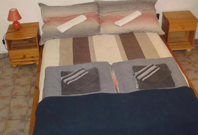 پانسیون Parti Apartman