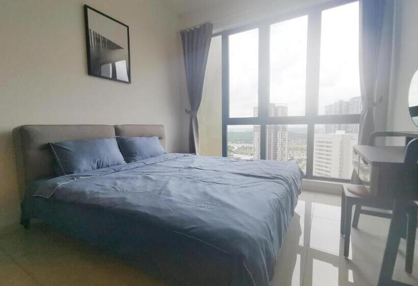 The Elysia Park Residence By Home Owner