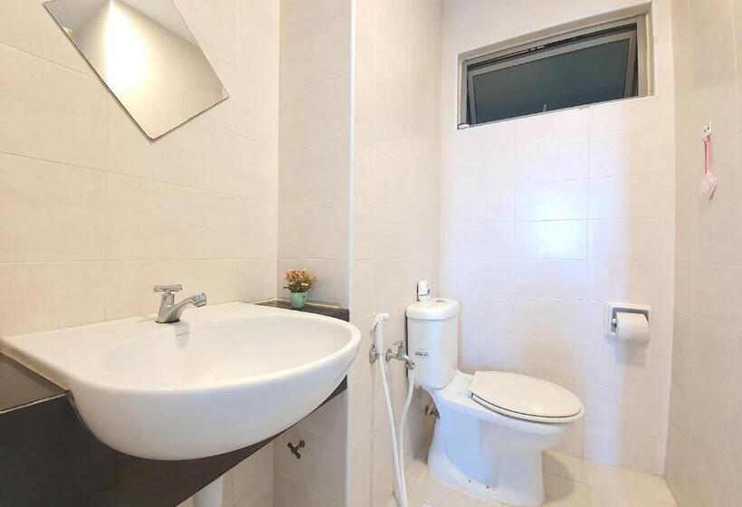Tropics Damansara Residence By Beestay [3 Pax]