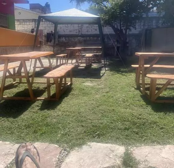 Retkeilymaja Lo De Nenè Hostal