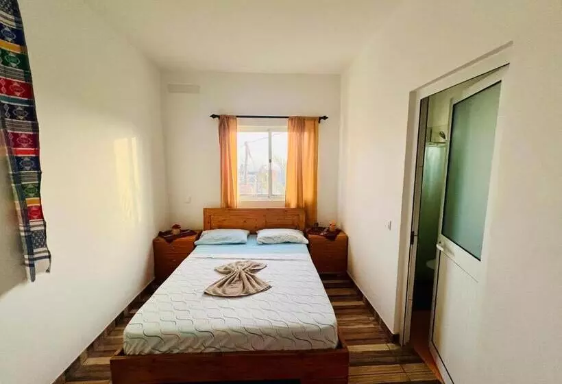 تختخواب و صبحانه Residencial Ribeira Torta