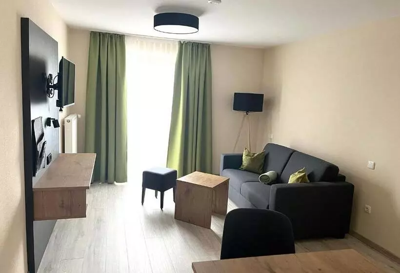 Hotelli Alpengasthof Hochberg   Familie Gruber