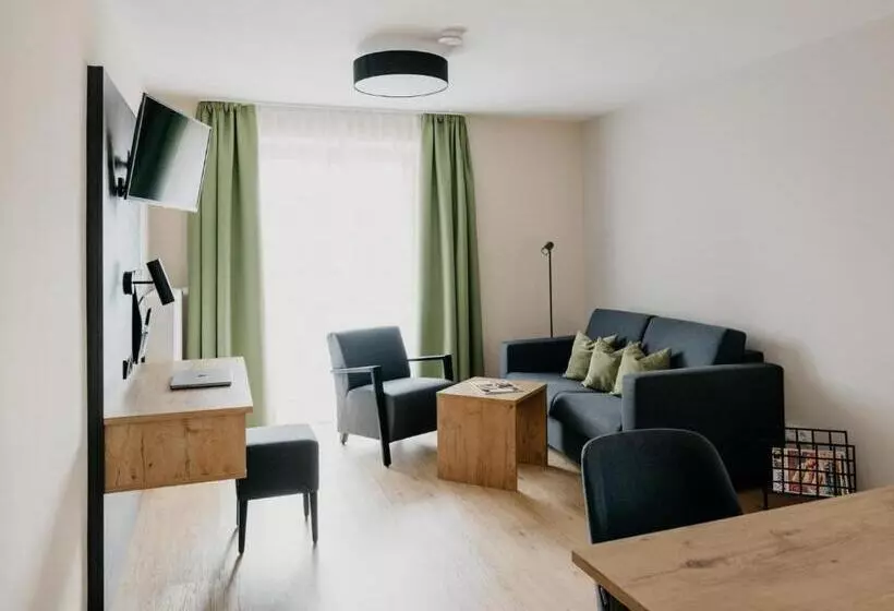 Hotelli Alpengasthof Hochberg   Familie Gruber