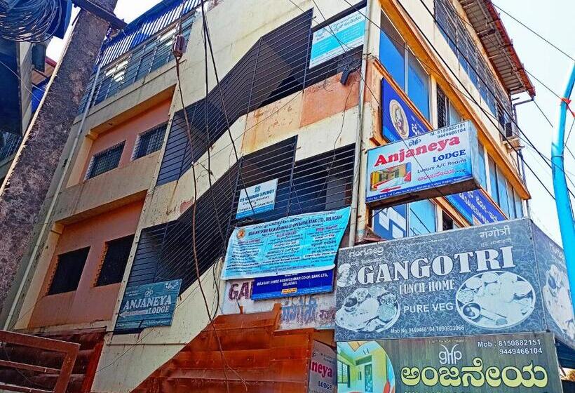 هتل Anjaneya Residency