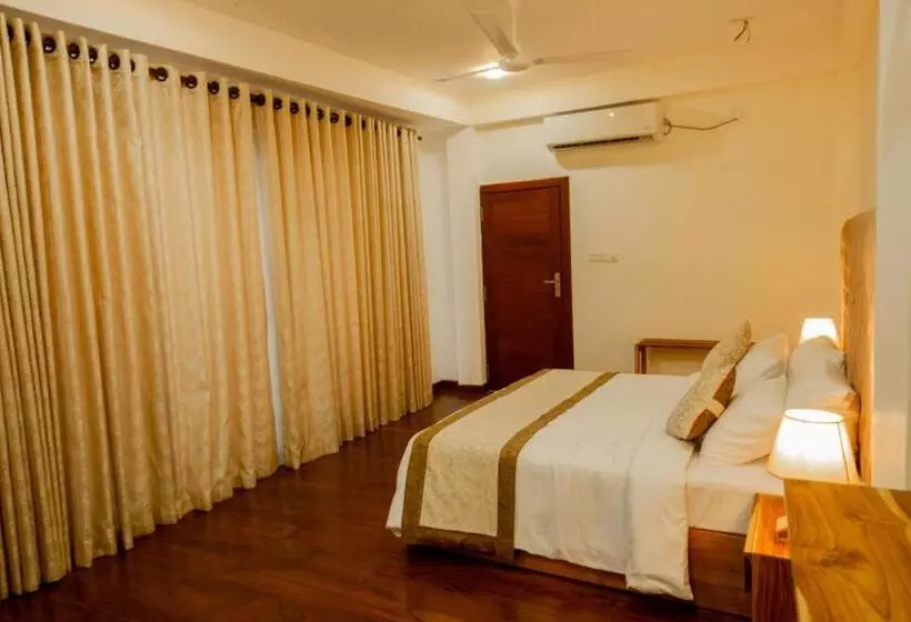 Hotelli Manthra Leisure