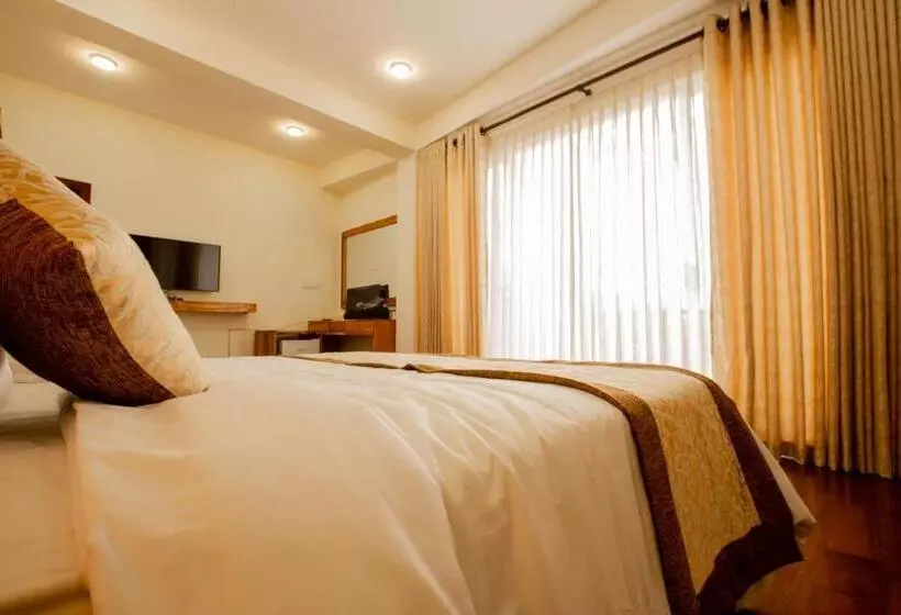 Hotelli Manthra Leisure