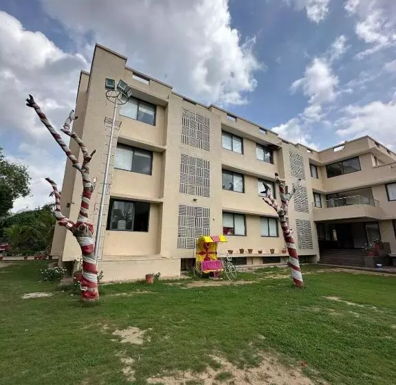 ホテル Ramdevgrah Resort