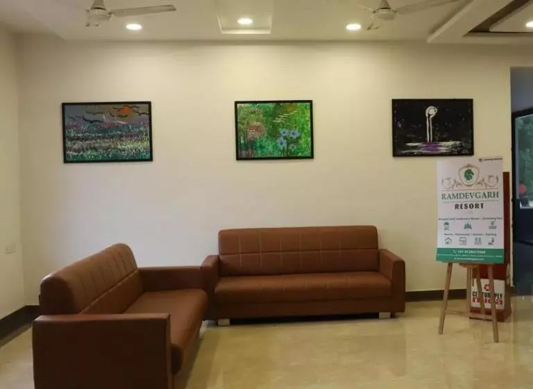 ホテル Ramdevgrah Resort