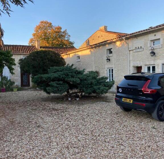 호텔 Restaurant Karina