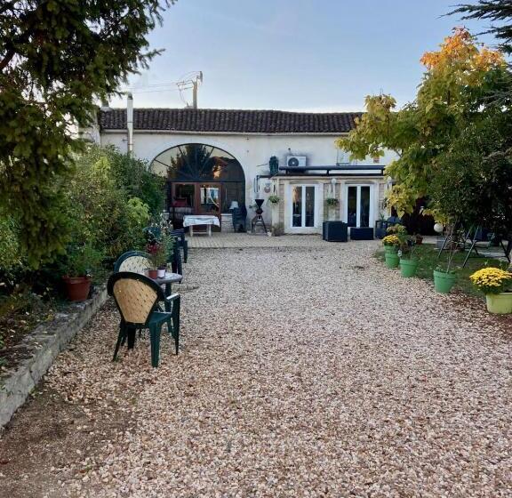 호텔 Restaurant Karina