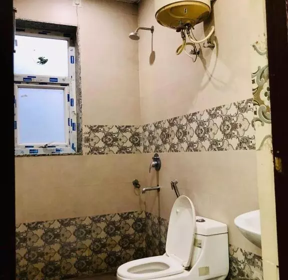 ホテル Royal Court Residency