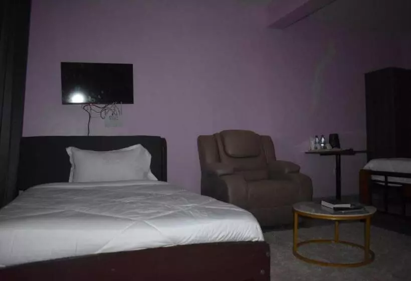 هتل St. Eve Guest House