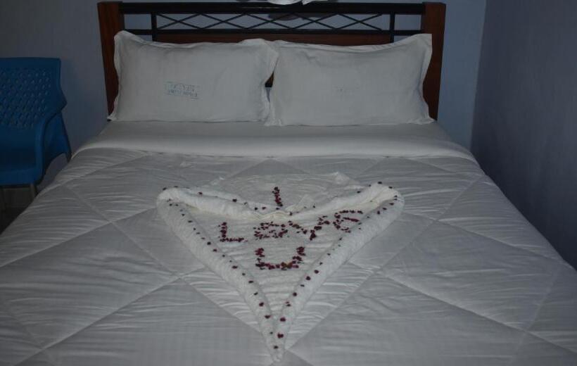 هتل St. Eve Guest House