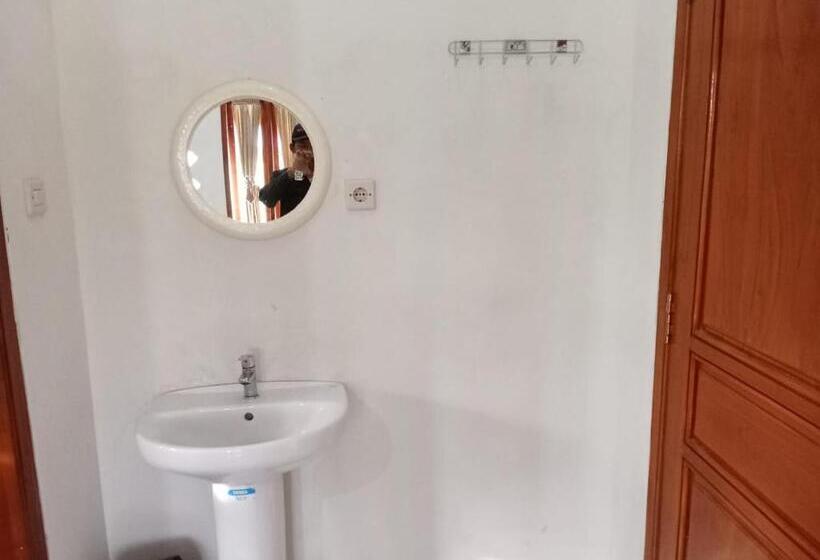 펜션 Aaa, Astungkara, Amazing Bromo Villa, Managed By Triple A Tour, Additional Bromo Jeep Tour And Airpo