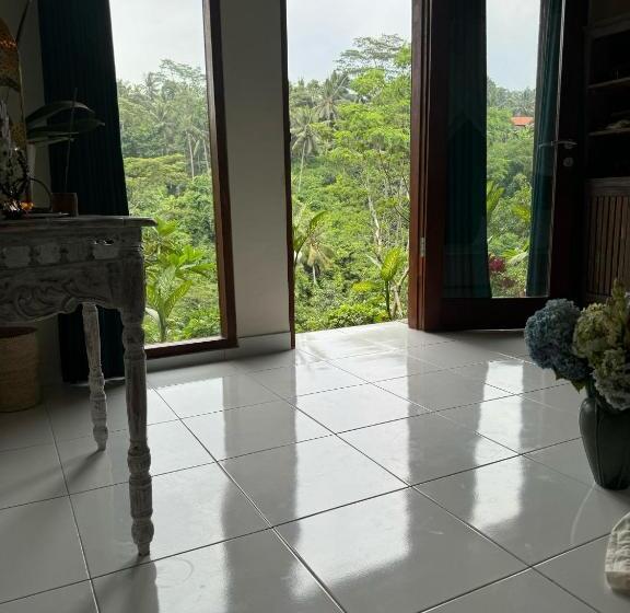 Pensió Celagi Studio Villa