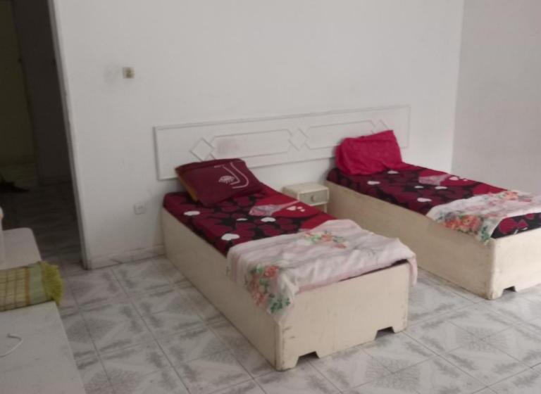 پانسیون Lakhdar Saaoudi