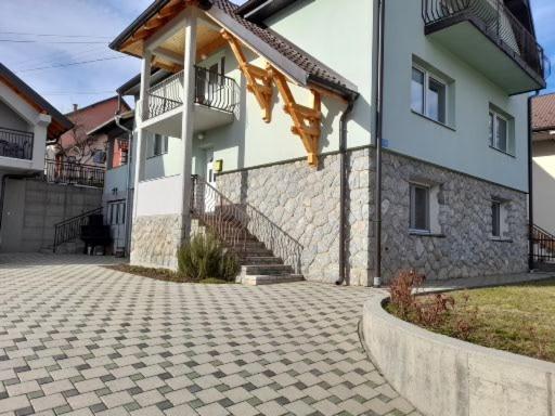 پانسیون Smeštaj Rad Kosjerić