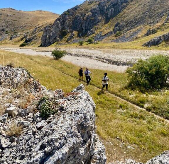 مبيت وإفطار Bed And Adventure Tramontana Resort   Camera Vista
