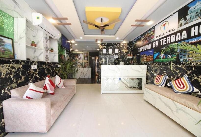 Hotel B2l Hills At Tapoavn